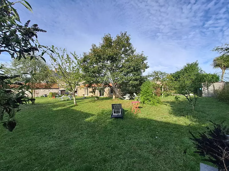 Maison, 308 m²