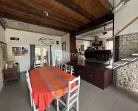 Maison, 296 m²