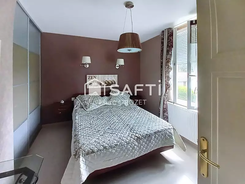Maison, 158 m²