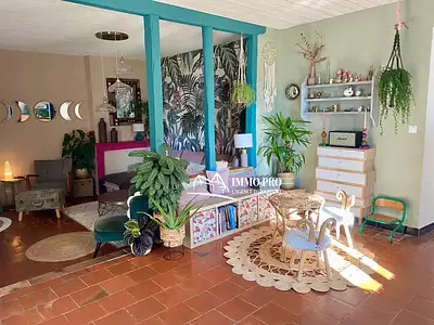 Maison, 250 m²