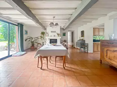 Maison, 223 m²