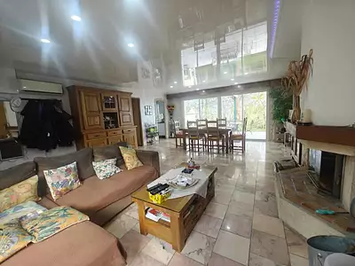 Maison, 132 m²