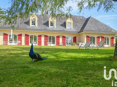 Maison, 321 m²
