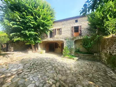 Maison, 200 m²