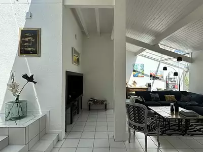 Maison, 240 m²