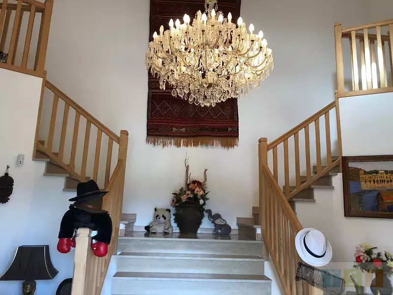 Maison, 320 m²