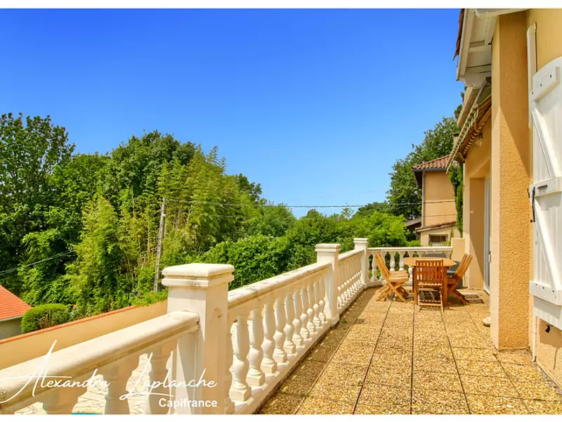 Maison, 177 m²
