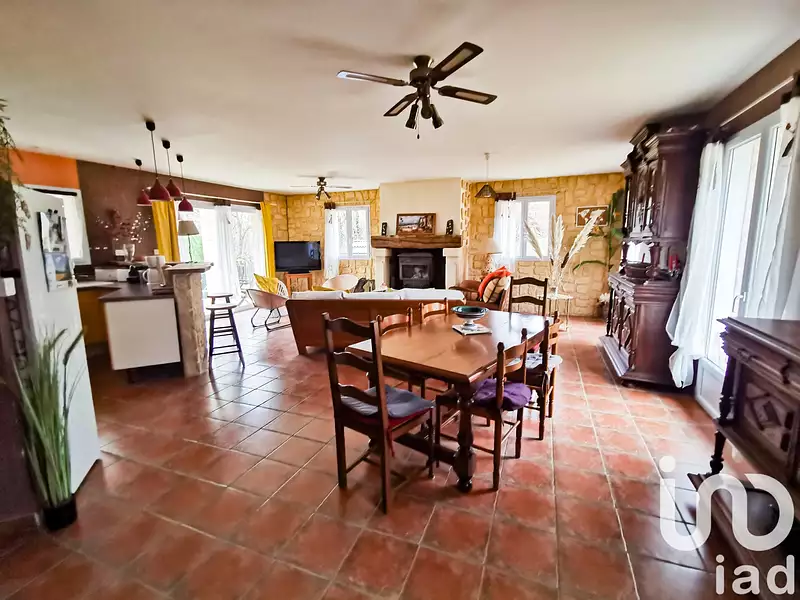 Maison, 137 m²