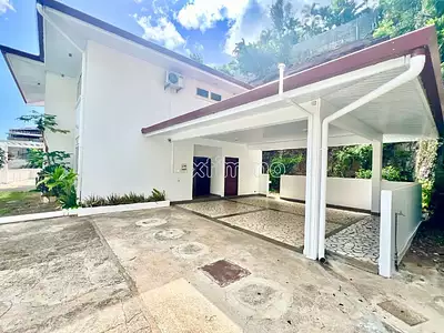 Maison, 200 m²