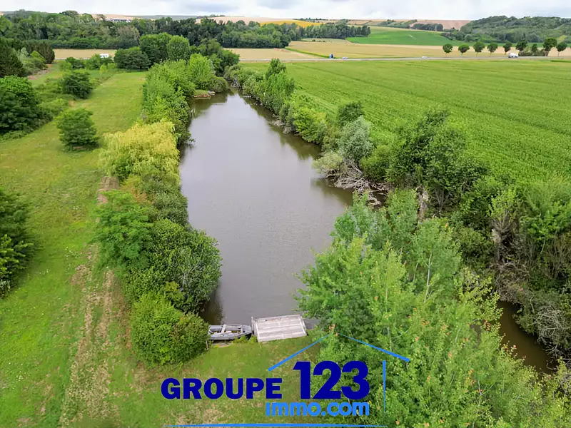 Terrain, 23 052 m²