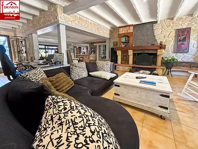 Maison, 220 m²