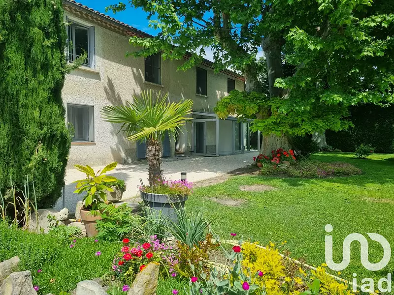 Maison, 223 m²