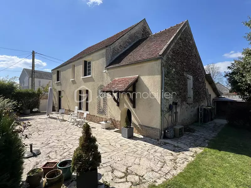 Maison, 170 m²