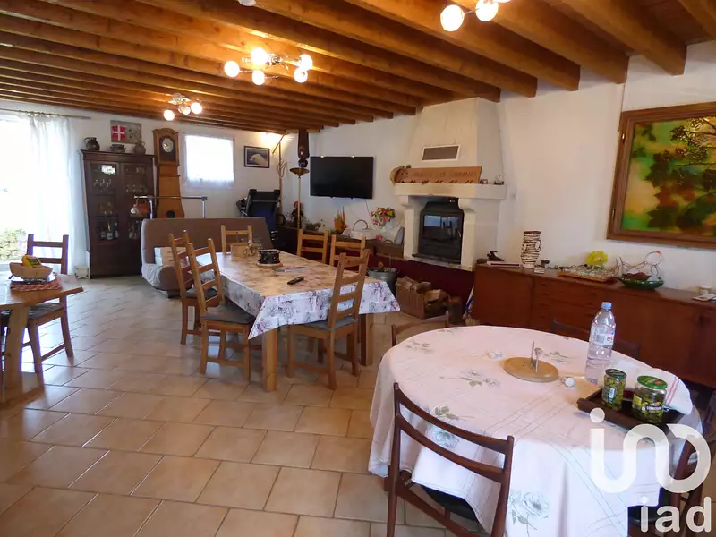 Maison, 174 m²