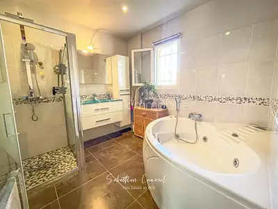 Maison, 150 m²