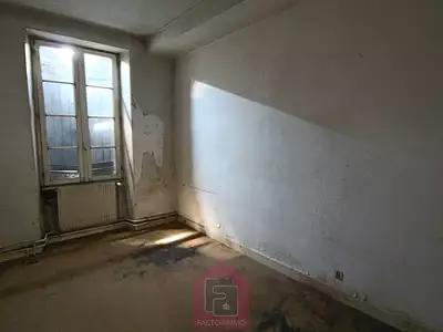 Immeuble, 300 m²