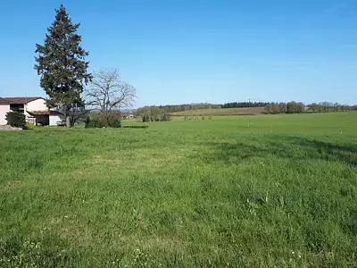 Terrain, 3 300 m²