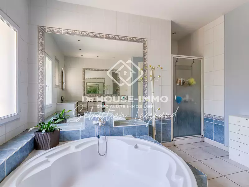 Maison, 160 m²