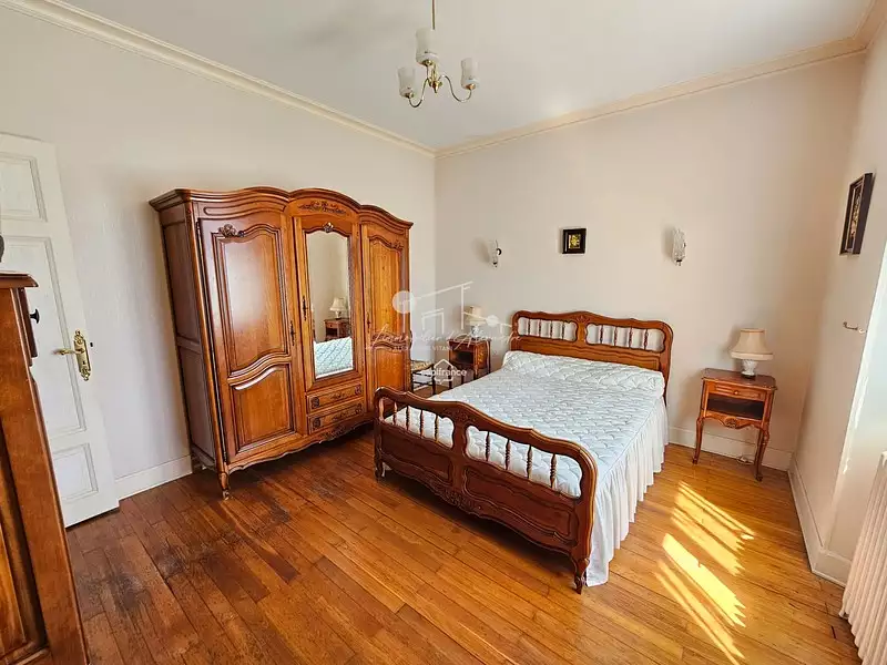 Maison, 241 m²
