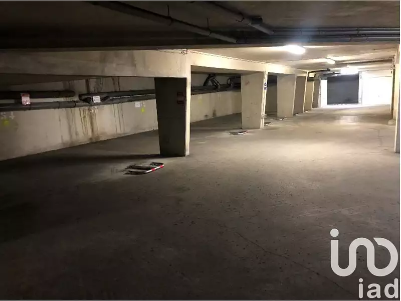 Parking, 91 m²