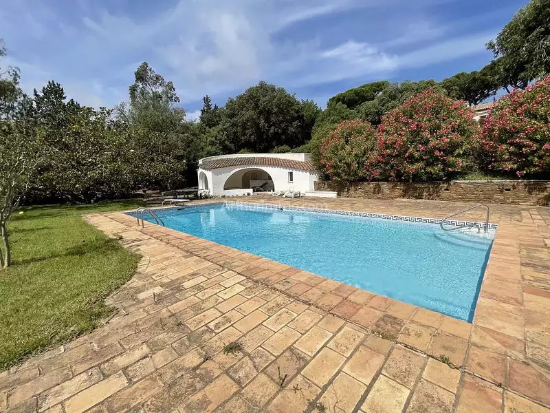 Maison, 340 m²