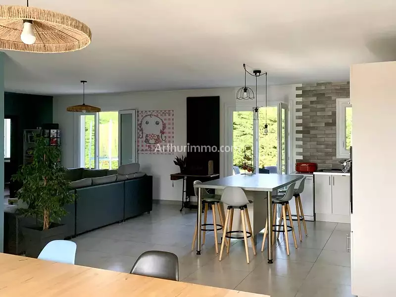 Maison, 154 m²