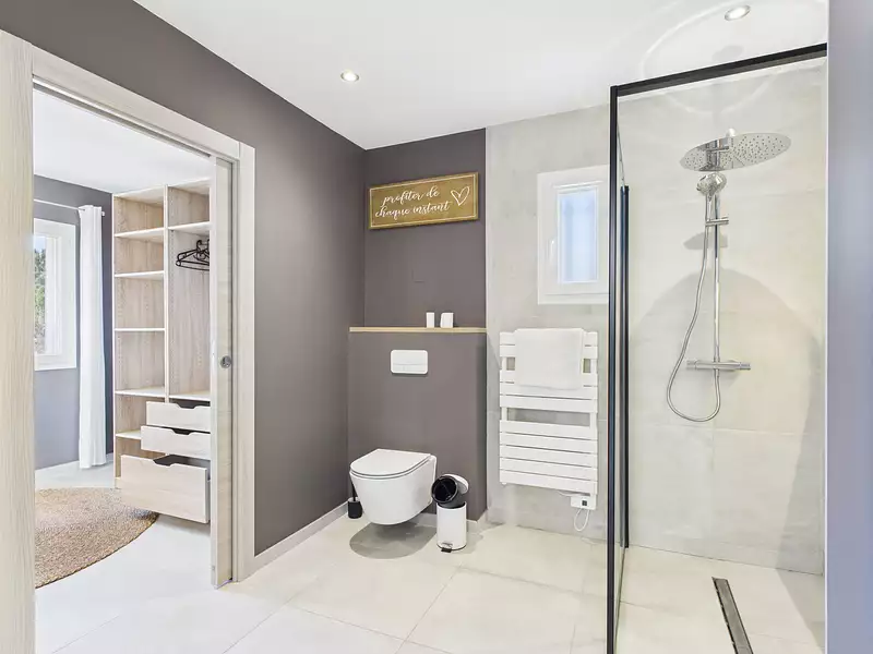Maison, 420 m²
