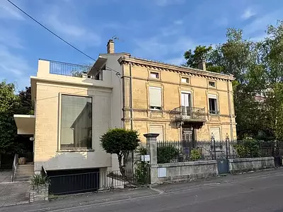 Maison, 298 m²