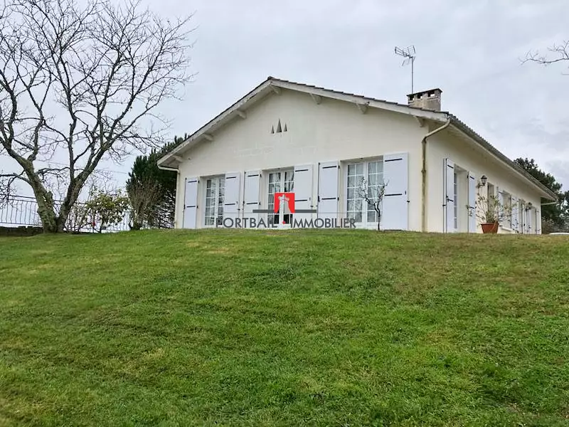 Maison, 155 m²