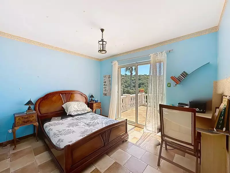 Maison, 330 m²