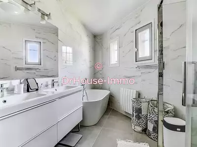 Maison, 145 m²
