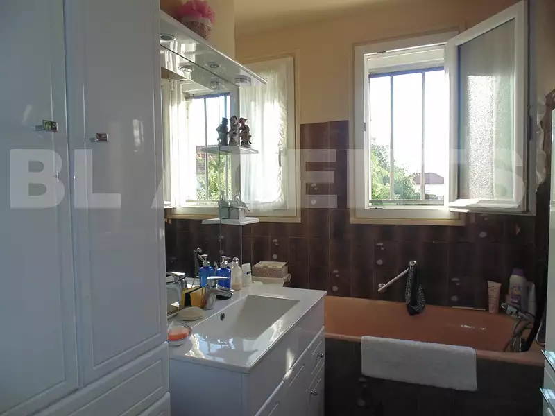 Maison, 73 m²