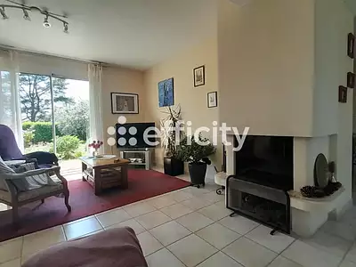 Maison, 151 m²