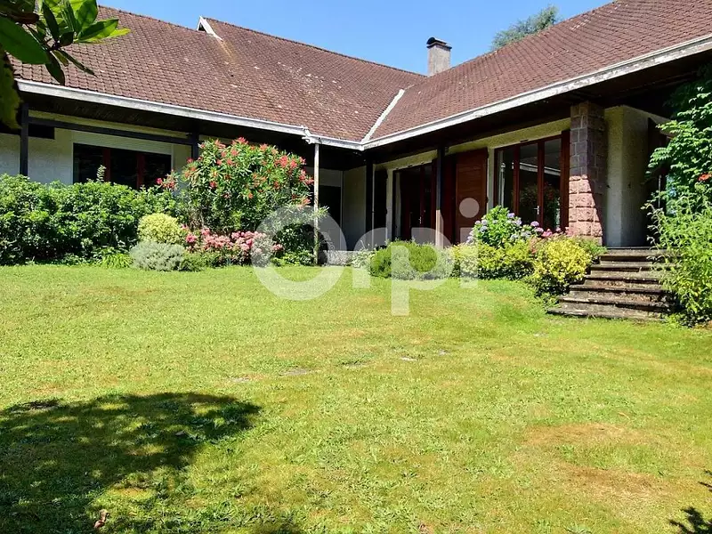 Maison, 295 m²