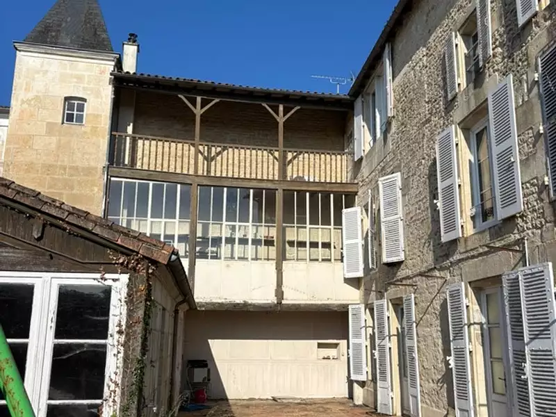 Maison, 377 m²