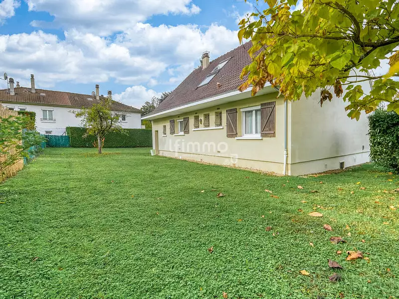 Maison, 155 m²