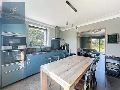 Maison, 148 m²