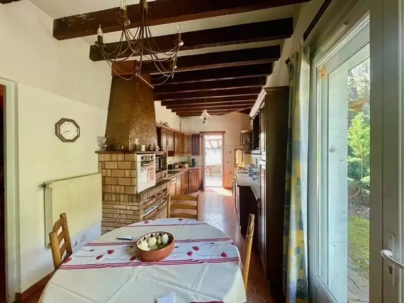 Maison, 281 m²