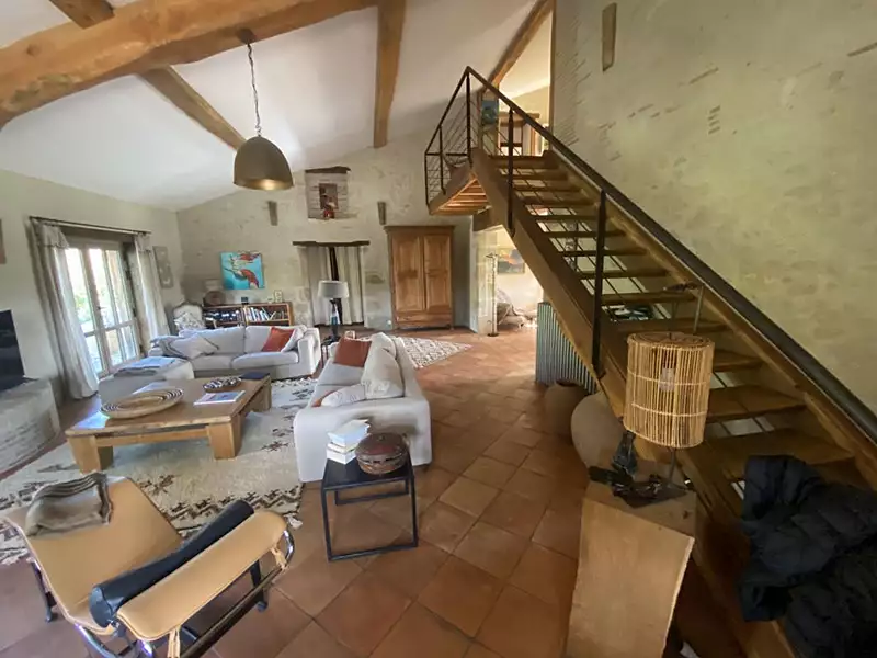 Maison, 235 m²