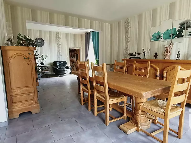 Maison, 170 m²