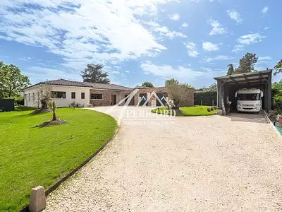 Maison, 162 m²