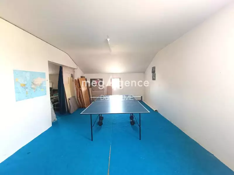 Maison, 241 m²
