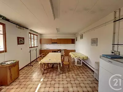 Maison, 166 m²