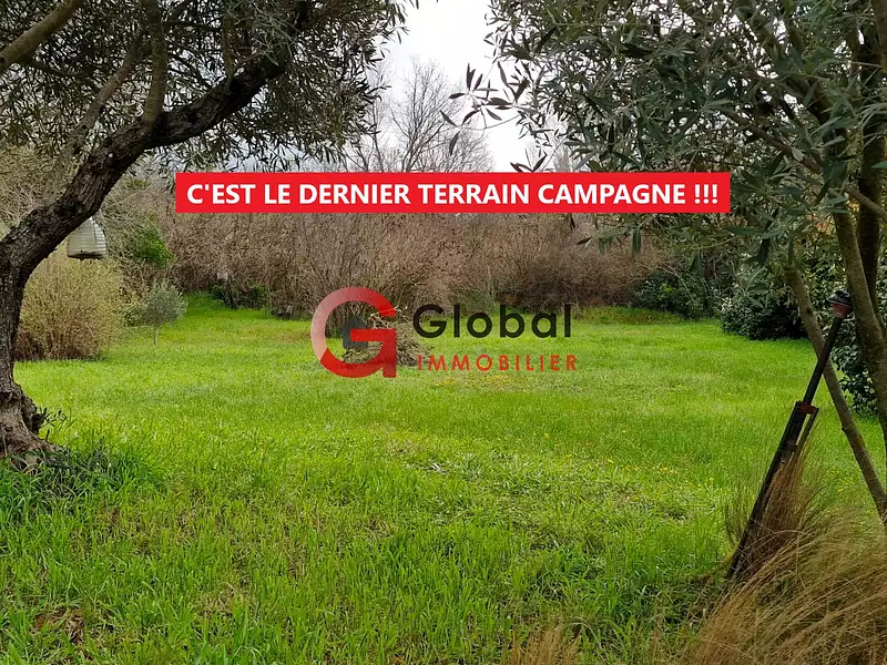 Terrain, 1 037 m²
