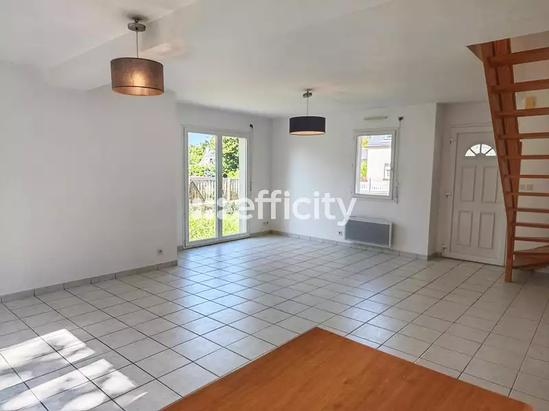 Maison, 90 m²