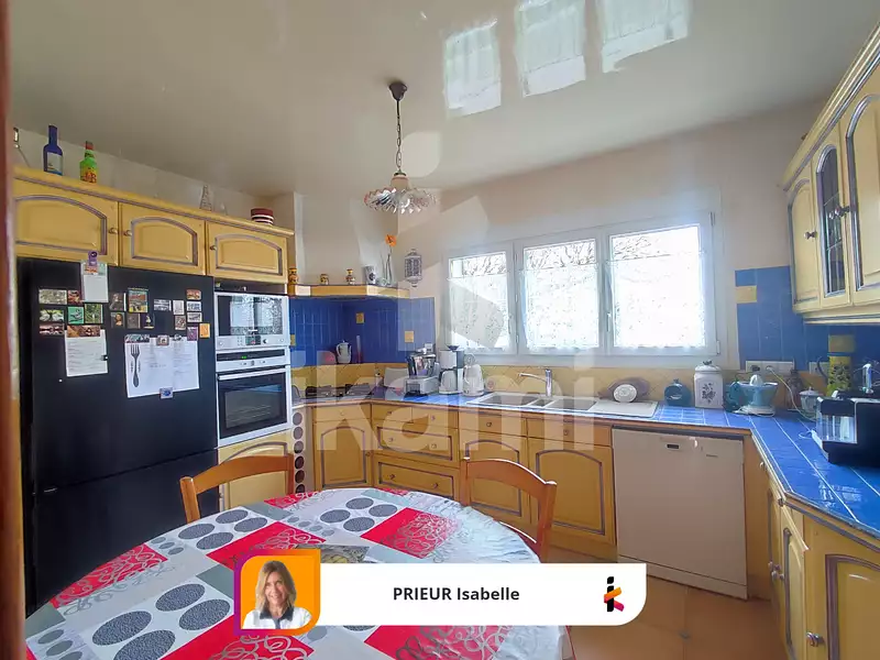 Maison, 140 m²