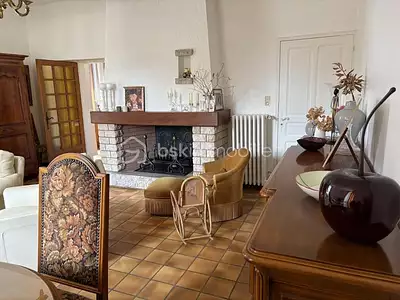 Maison, 276 m²