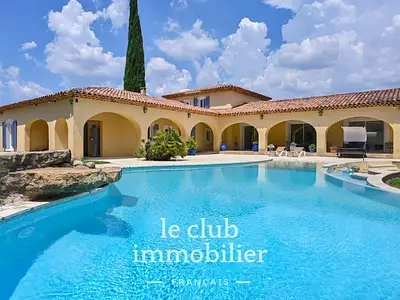 Maison, 422 m²