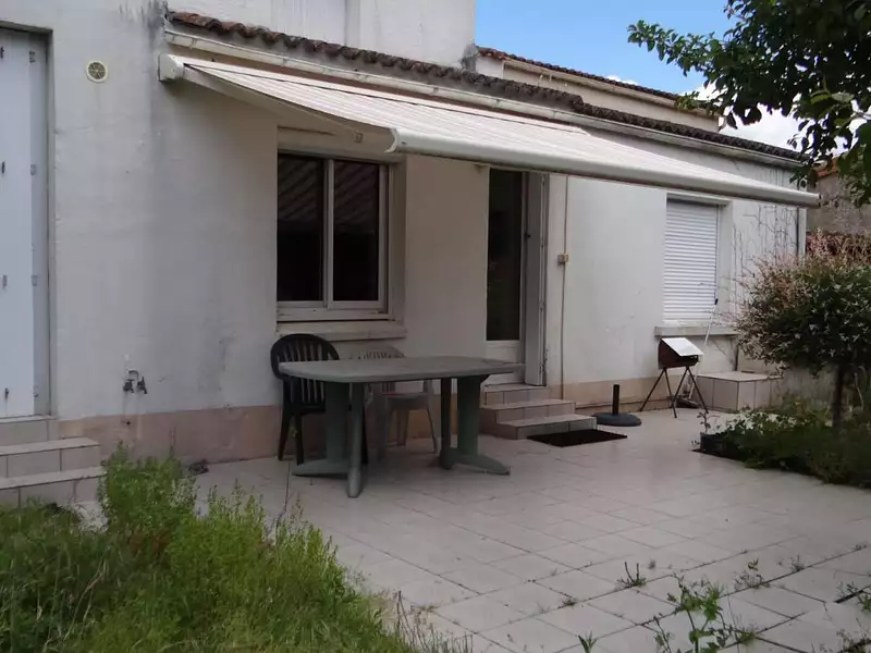 Maison, 198 m²