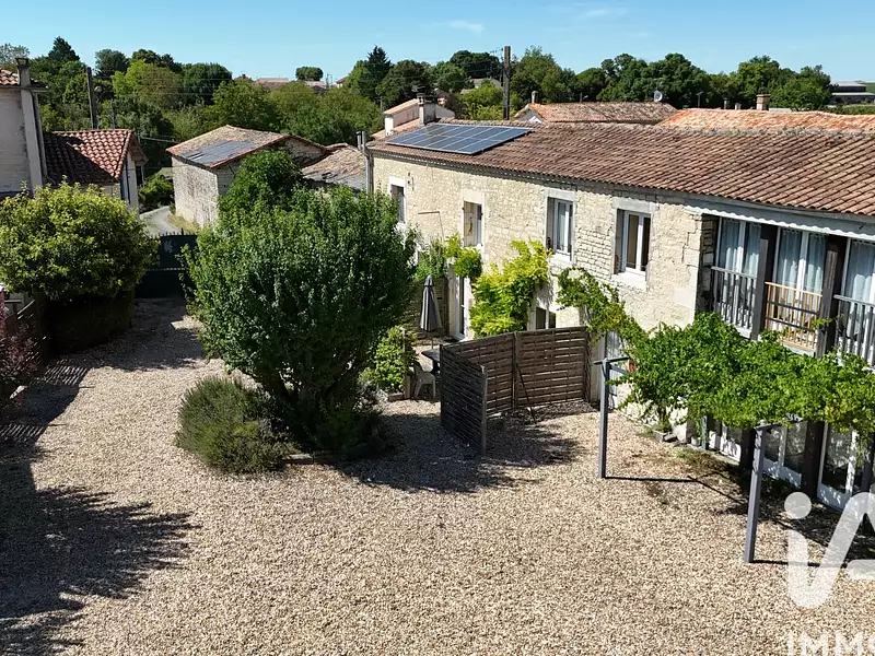 Maison, 371 m²